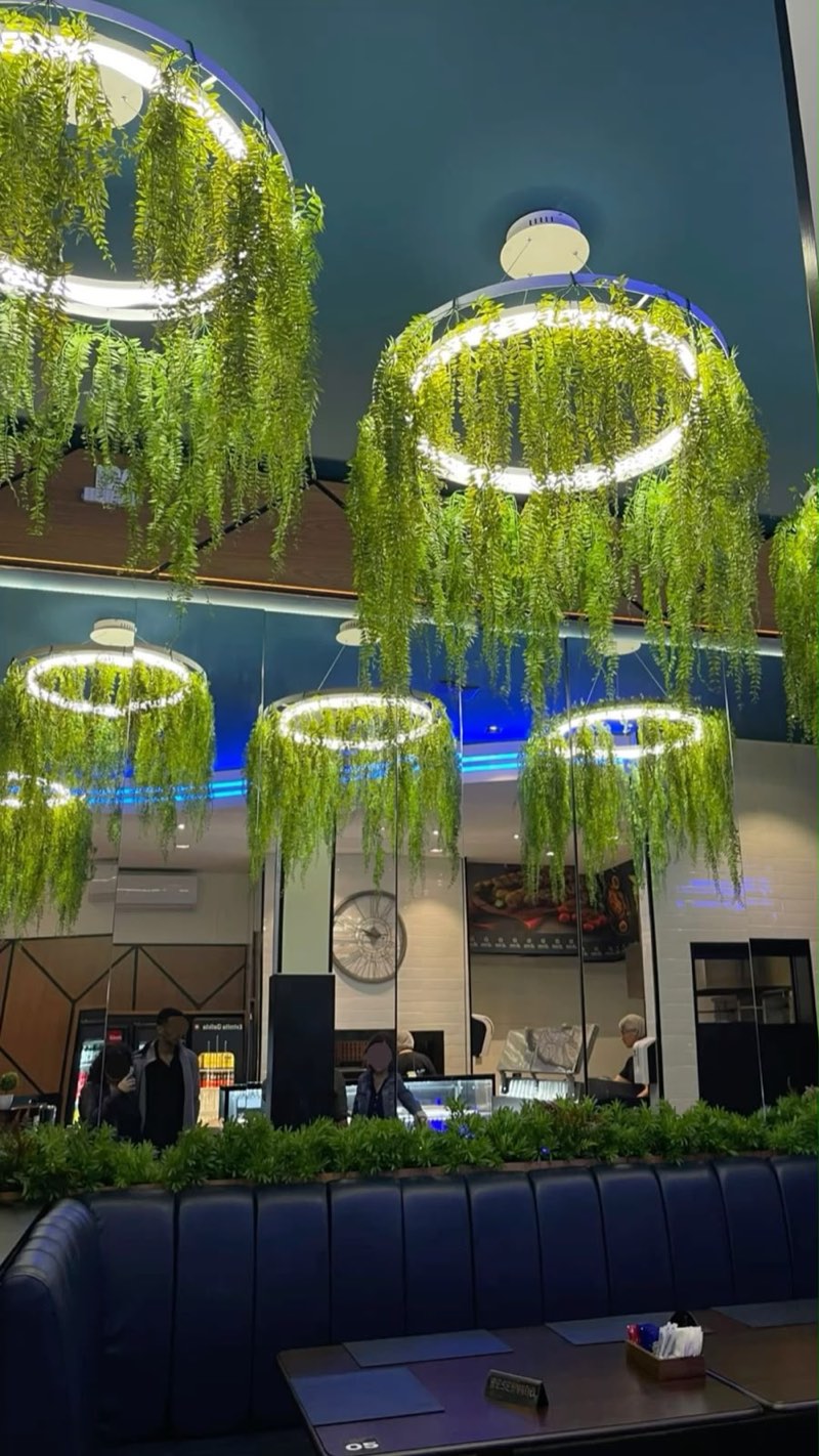 Hanging greenery installation by Afloraa
